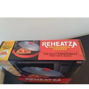 New Reheatza Microwave Crisper As Seen on TV - Crispy Pizza & Grilled Cheese!